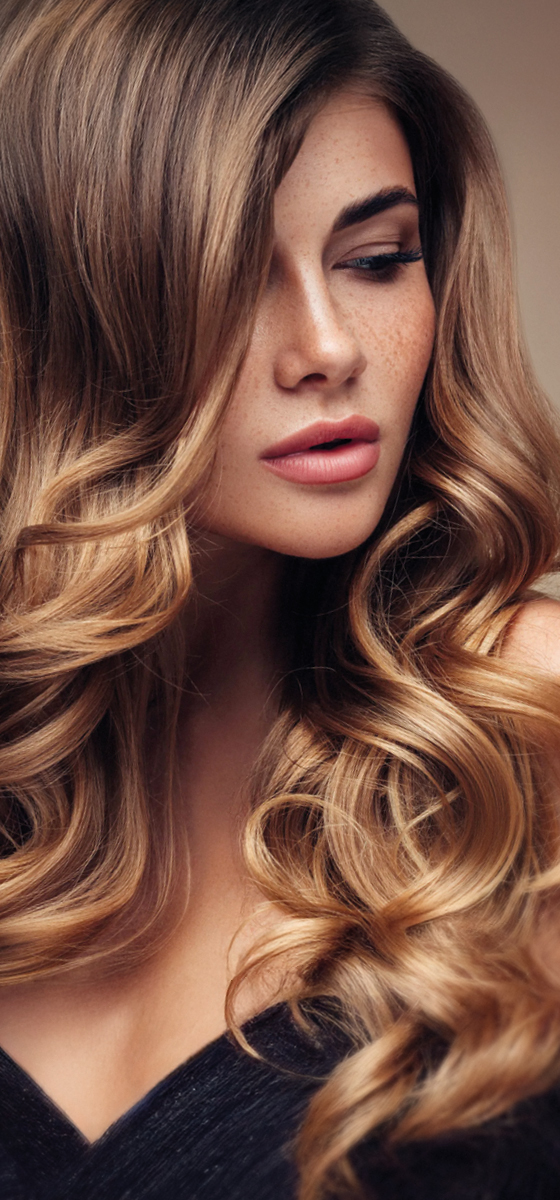 IMMAGINE RAGAZZA CON PIEGA 